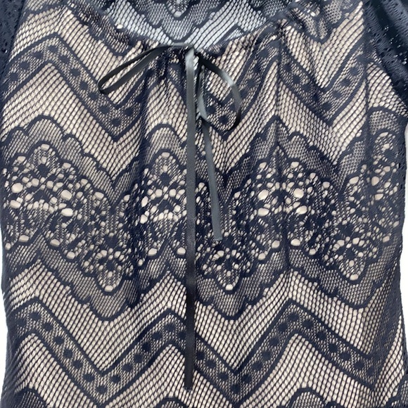 Eyeshadow Black Lacy Top Size Small - Picture 3 of 10